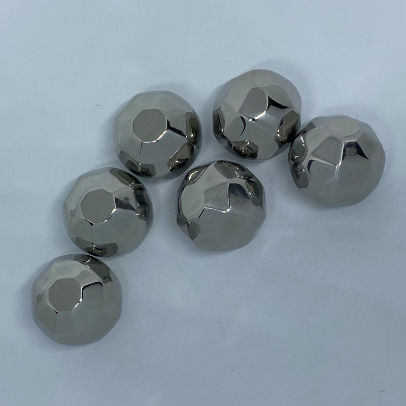 Whiskey Stones, Soccer Whiskey Balls Stainless Steel Ice Ball Reusable  Chilling Stones for Beer Liquor Juice